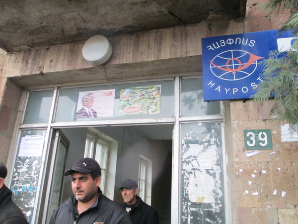 Raffi Hovhannisyan Tore Off His Poster