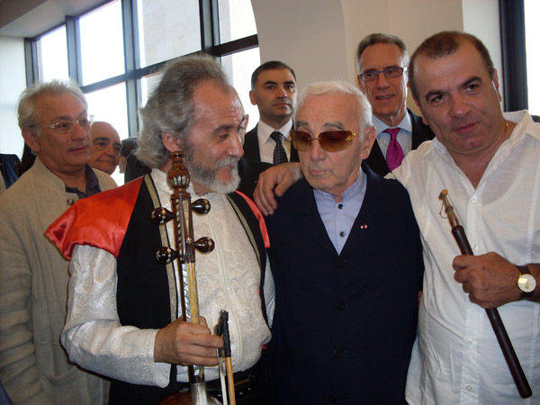 Charles Aznavour. “I had played on duduk, but my cheeks were not so swollen” (videos, series of photos)