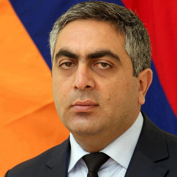 Artsrun Hovhannisyan. Armenian side has shot down an Azerbaijani military helicopter”