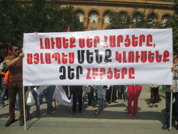 The students will also request an answer from Serge Sargsyan (Video)
