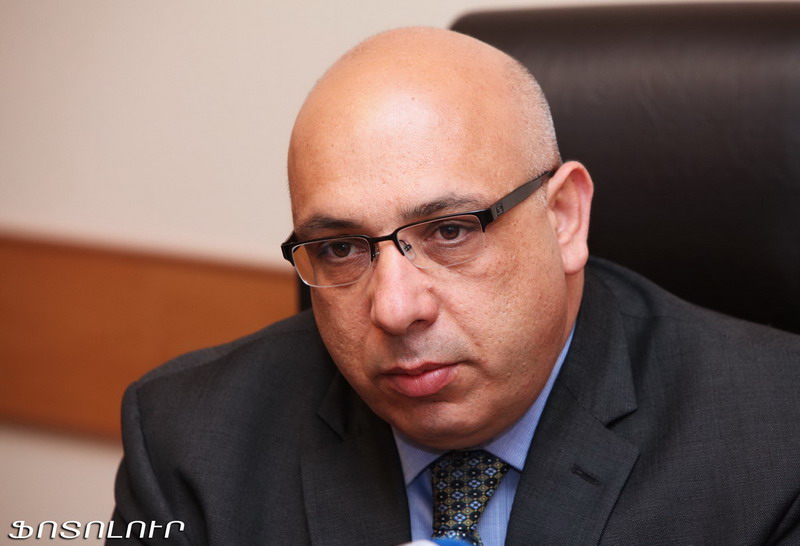 Khachatur Kokobelyan does not agree with Serzh Sargsyan. “CSTO is adapted to Putin regime”