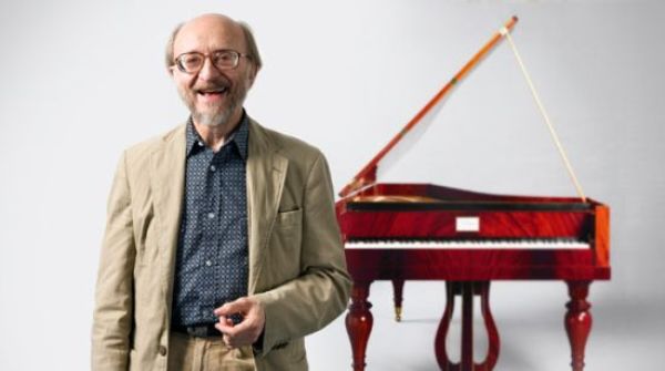 Renowned pianist Alexei Lyubimov will play also Komitas