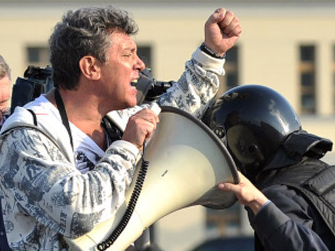Nemtsov and the “Putin zombie-channels”