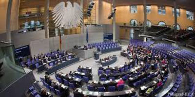 What is the stage of the Genocide condemning resolution in Bundestag?