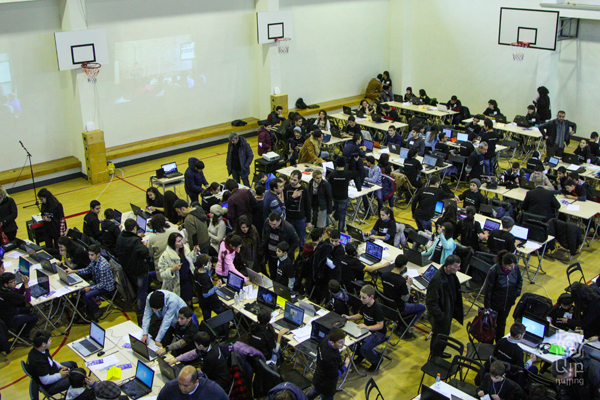 The Hour of Code event united more 200 participants