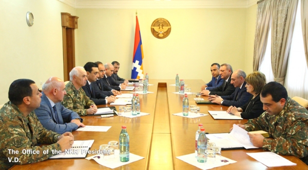 Artsakh Republic President Bako Sahakyan received the delegation of the Republic of Armenia’s health care ministry