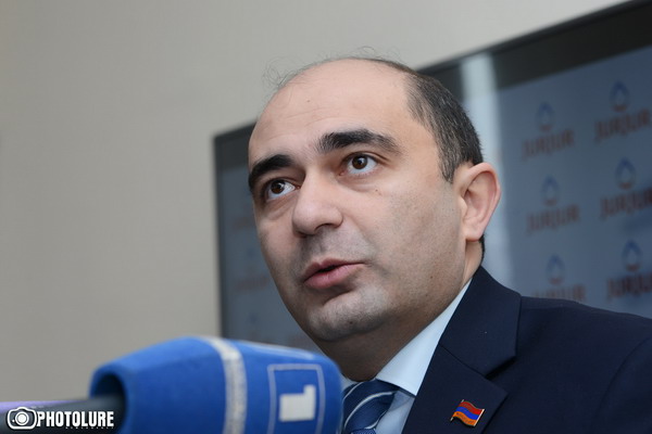 “So many weapons sold by Russia should have to shoot one day, first of all, we need to think about it.” Edmon Marukyan