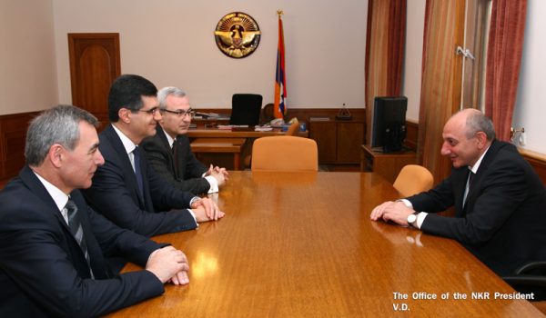 Issues related to the implementation of a range of programs in the field of information technologies in Artsakh were discussed