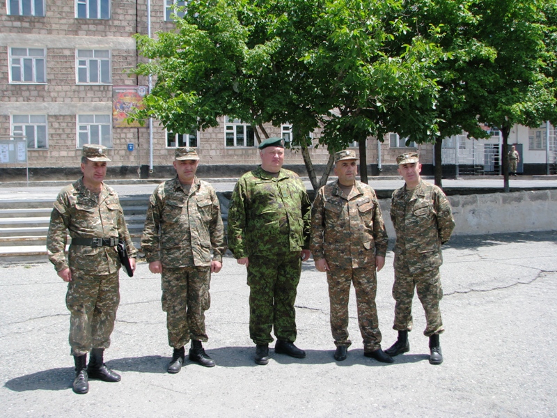 Multinational inspection team visits Armenia army unit