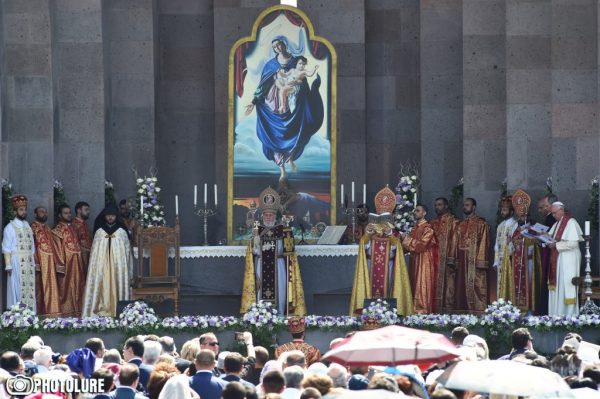 Garegin B to Pope Francis: “In your daily prayers remember the Armenian people, the Armenian statehood and the Armenian Church”