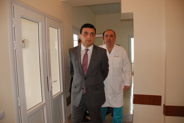 Former Healthcare Minister Armen Muradyan appointed Rector of YSMU