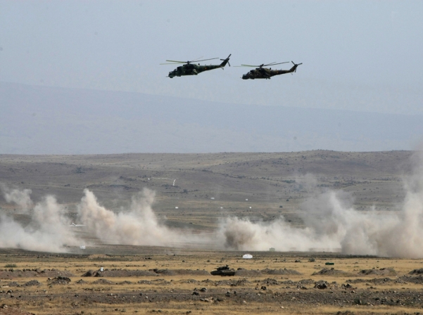 Karabakh army: Azerbaijan armed forces conduct training flights near contact line
