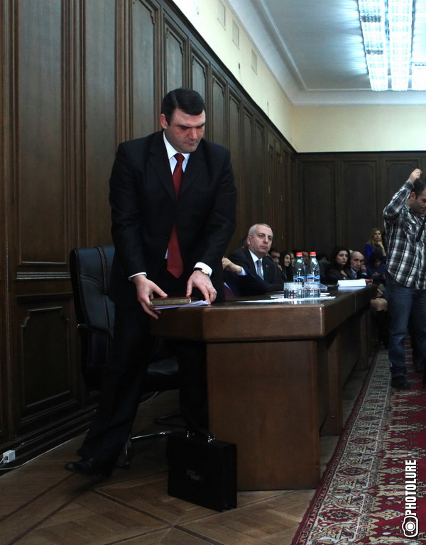 Chief Armenian Prosecutor Resigns