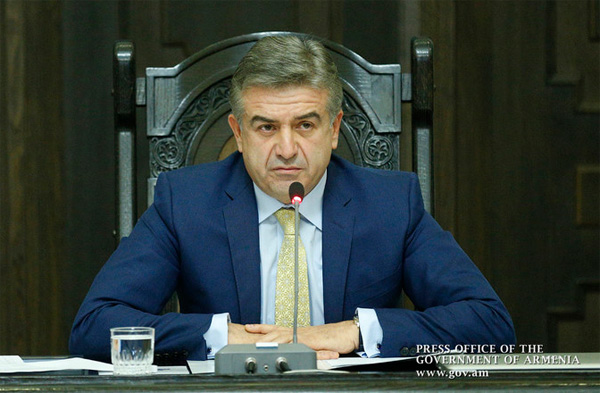 PM Introduces Newly Appointed SRC Chairman Vardan Harutyunyan