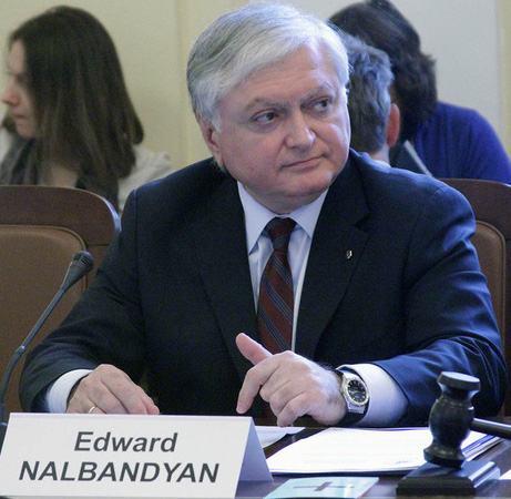 Nalbandian welcomes French Senate vote to criminalize denial of the Armenian Genocide