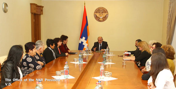Bako Sahakyan received a group of the “Mayrutyun” public organization members