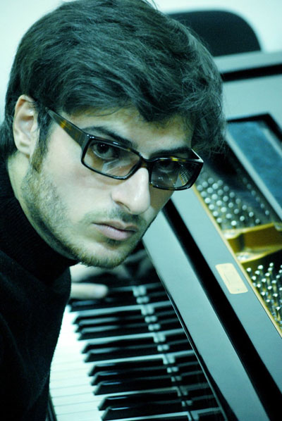 Belgium-based Armenian pianist after “giving a lesson” to the Azerbaijani successfully continues his career