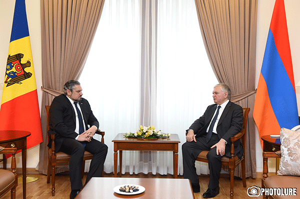 Meeting of Edward Nalbandian with Foreign Minister of Moldova