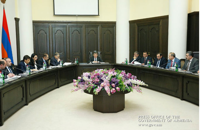 PM: Emergency regime due for ministers and heads of government agencies to organize activities in December