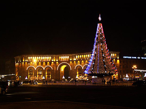Yerevan Mayor Tasks to Hold New Year Events Modestly