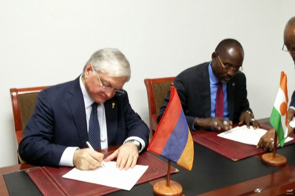 The Minister of Foreign Affairs of Armenia and Niger signed Protocol on the Establishment of diplomatic relations