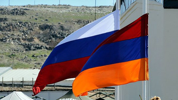 Armenia and Russia sign agreement on joint troops of two countries