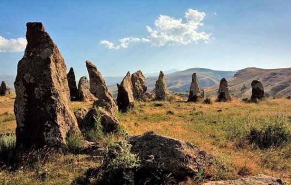 Armenia’s Karahunj included in top 10 ancient sites for stargazing (photos)