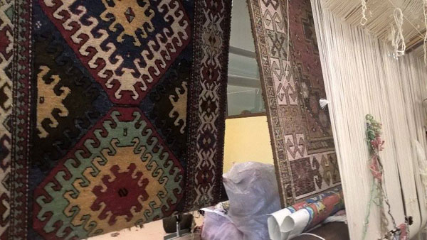 Azerbaijanis and Turks introduce the Armenian carpets in the international arena as a part of their culture