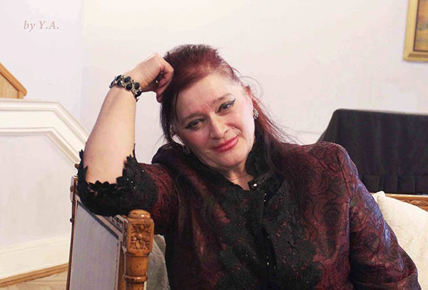 Poetess and translator Anahit Bostanjyan passes away