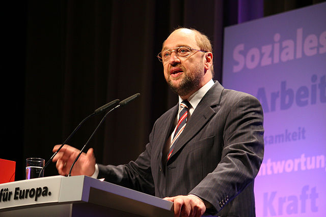 Germany election: Martin Schulz to stand against Merkel