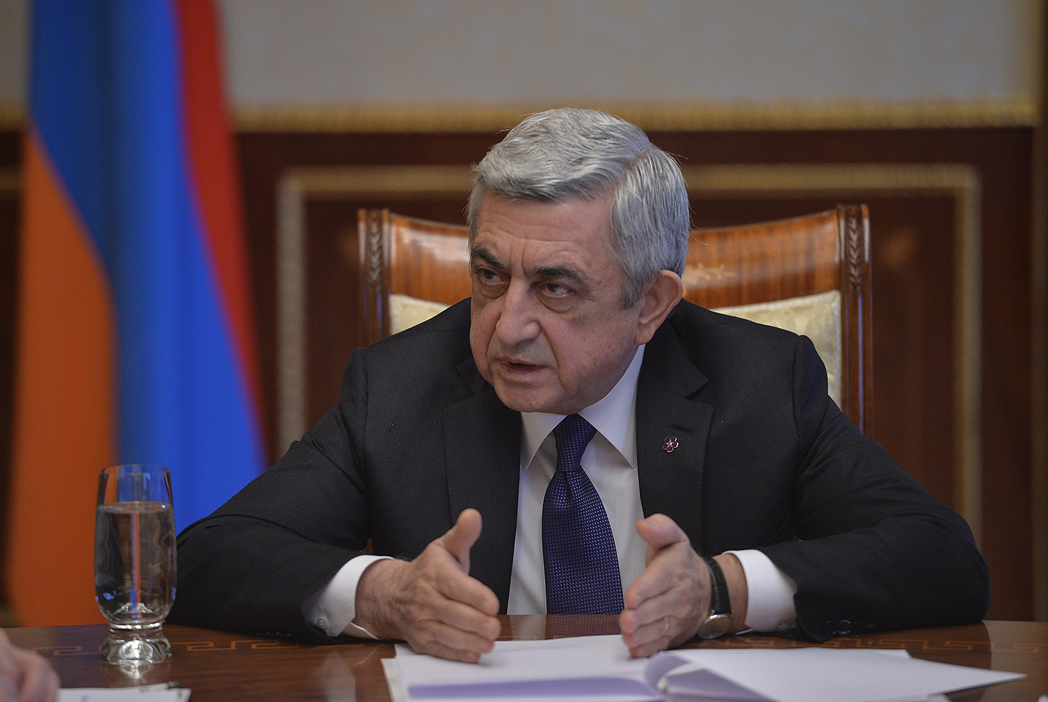 President Sargsyan invited National Security Service meeting