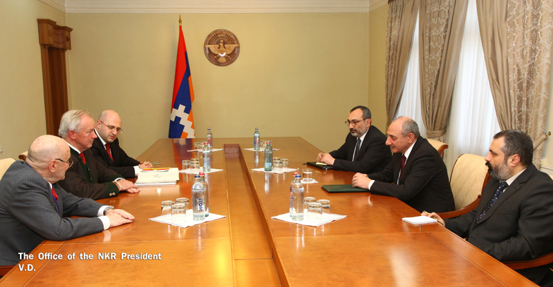 Bako Sahakyan received the observers
