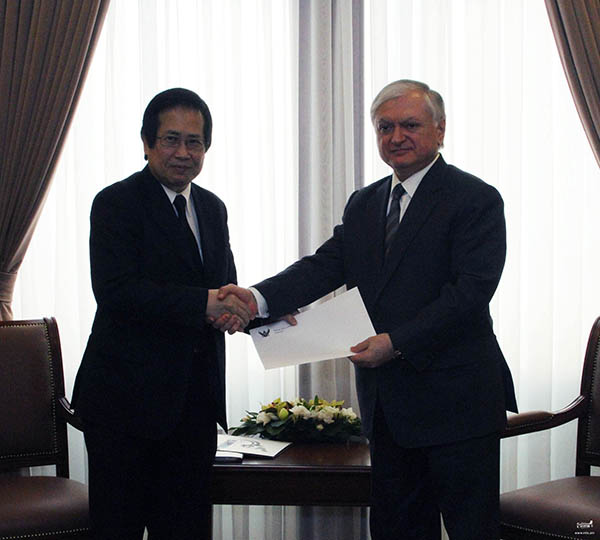 Foreign Minister of Armenia received the newly appointed Ambassador of Thailand