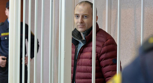 Ilham Aliyev pardons Alexander Lapshin
