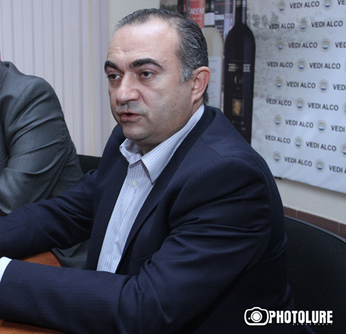 Armenian government has to work: Tevan Poghosyan