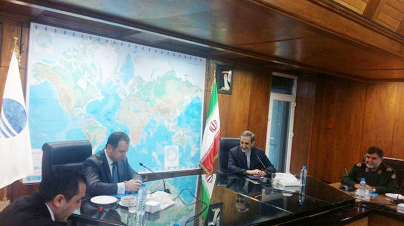 Defense Minister Vigen Sargsyan meets with chief advisor of Supreme Leader of Iran