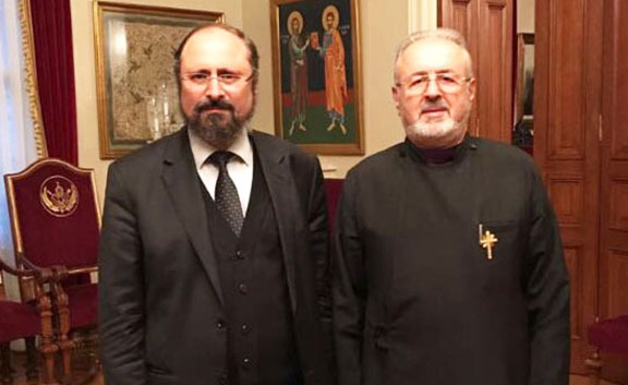 Karekin II summons Istanbul patriarchate leaders to Etchmiadzin to untangle crisis