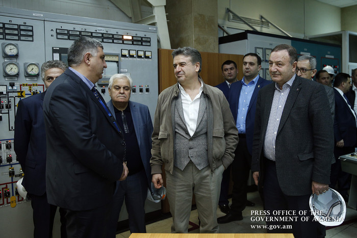 Prime Minister pays working visit to Armavir marz