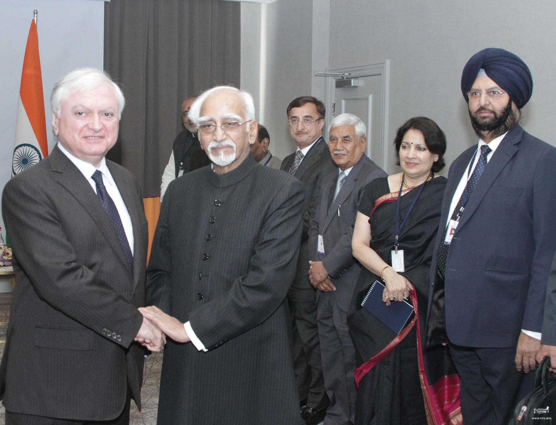 Meeting of Foreign Minister of Armenia and Vice President of India