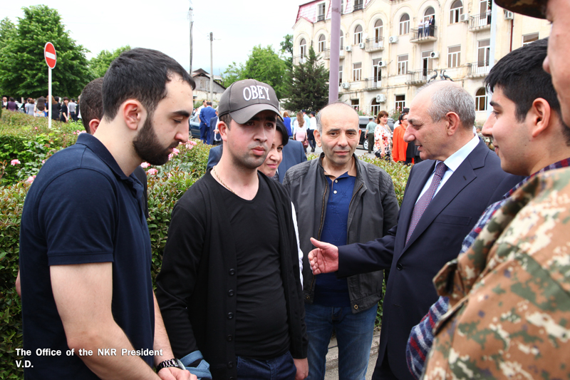 Artsakh President hands over key from car donated to group of soldiers and officers seriously wounded in April war