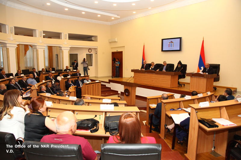 Artsakh President: Political forces demonstrate unity especially in connection with present and future of Artsakh