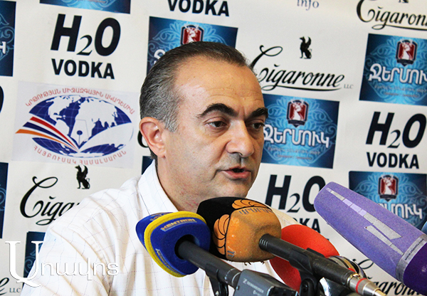 ‘We should say: wherever I see 3 Azeris together I’ll get rid of them’, Tevan Poghosyan
