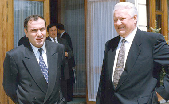 Levon Ter-Petrosyan Asked Yeltsin for a Reward for Returning Azerbaijan to CIS