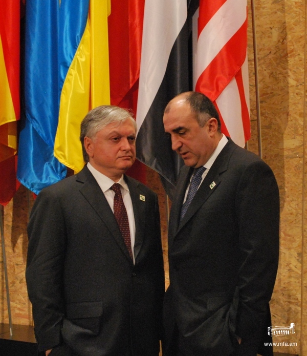 Armenia’s and Azerbaijan’s FMs to meet in December