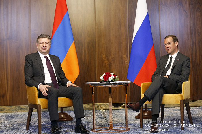 Karen Karapetyan, Dmitry Medvedev discuss Armenian-Russian cooperation agenda