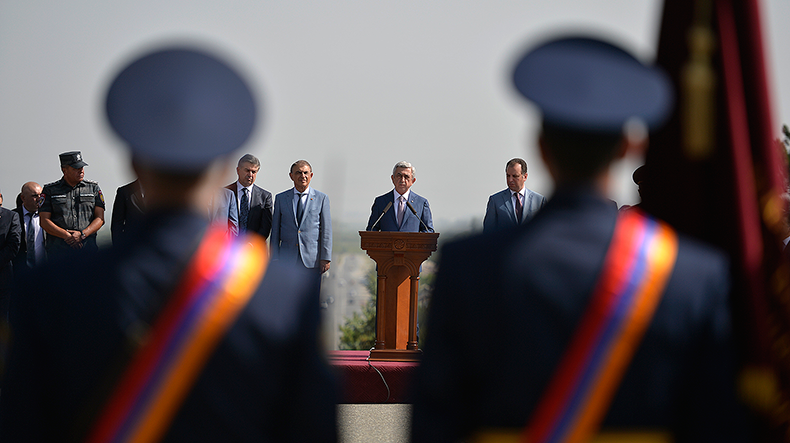 “One for all and all for one” slogan at heart of our armed force, President Sargsyan