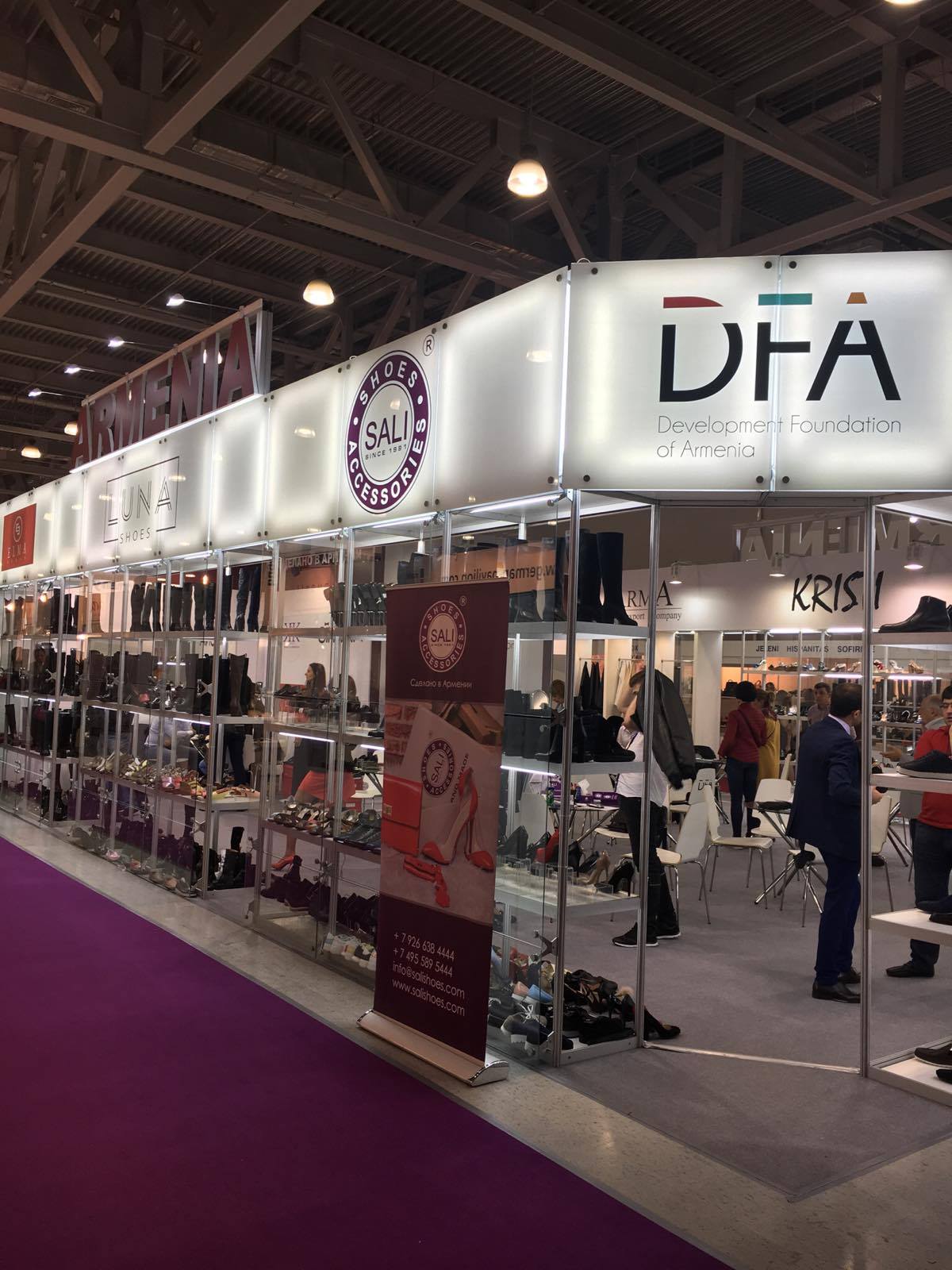 The shoes of Armenian production have established a presence in Russian market: export orders worth 300 million AMD as a result of one exhibition