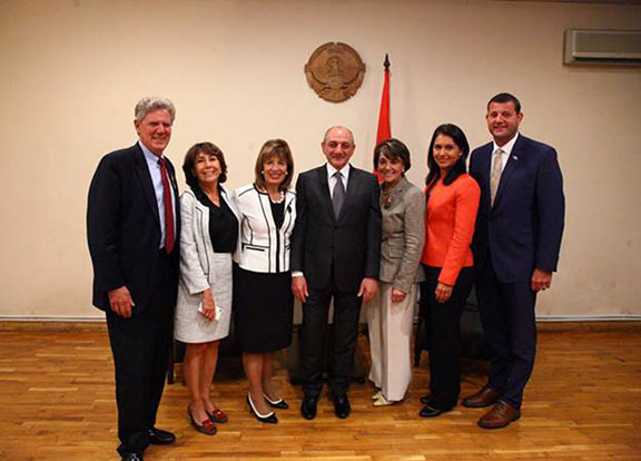 Congresswoman Gabbard Calls for Genocide Recognition, Stresses Artsakh’s Self-Determination