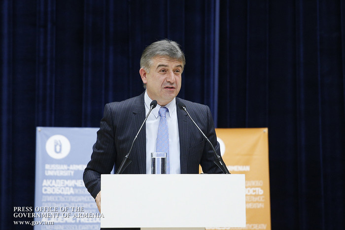 “We need to be as flexible and innovative as possible in looking for solutions” – Karen Karapetyan attends workshop on development of transition economies