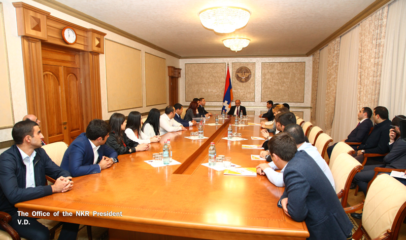 Artsakh President received participants of Youth Forum of Armenian Parties